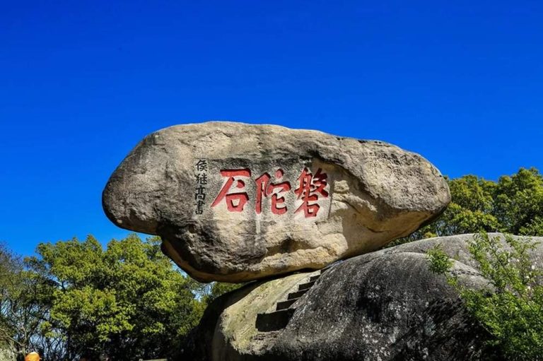普陀山旅遊經驗：參觀寺廟和觀海景